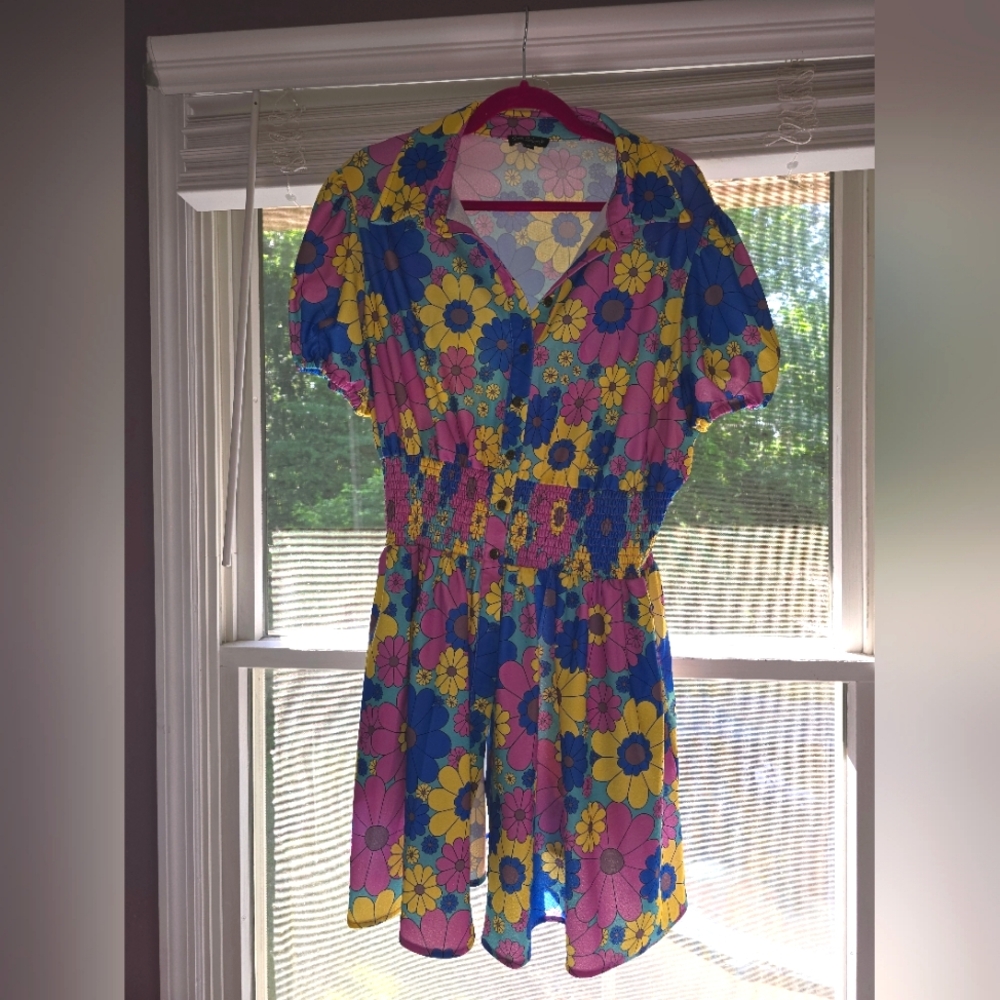 Unique vintage matching skirt and shirt